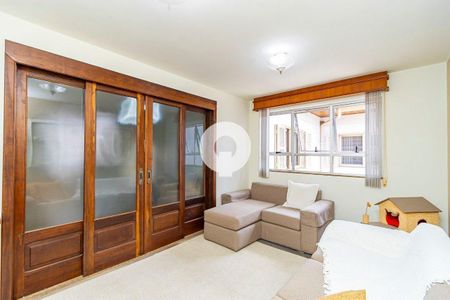 9_photo/94dce480bd.ef9097c2fd5b064b-ATLAS-9e103eaa-a7be-4f79-94d8-957974e01038.jpg de casa à venda com 3 quartos, 450m² em Água Verde, Curitiba