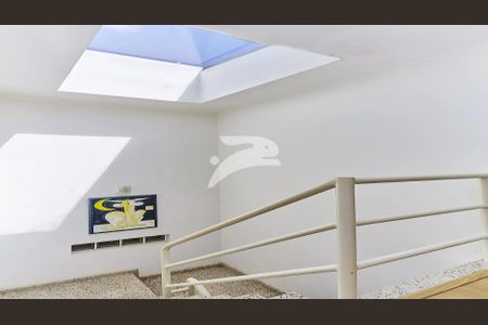 8_photo/94dce480ef.d8de91f292317327-ATLAS-b9d3122e-70e0-4be8-9871-be21e4c4641e.jpg de casa à venda com 5 quartos, 194m² em Água Verde, Curitiba