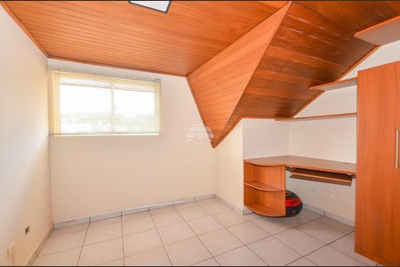 48_photo/94dce4810b.60e15830ee8f1160-ATLAS-10e6079d-9faa-4d07-a782-9e51a2bdc9eb.jpg de casa à venda com 4 quartos, 228m² em Água Verde, Curitiba