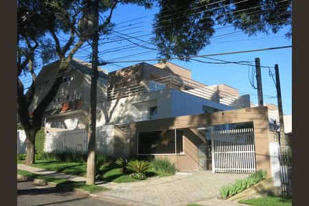 4_photo/94dce4810d.833a42e394c467a8-ATLAS-dbd14da3-8519-4376-9c64-46a3086bbc0d.jpg de casa à venda com 3 quartos, 132m² em Água Verde, Curitiba