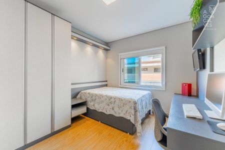 19_photo/94dce48141.c71f1d8725b4ceca-ATLAS-0848a656-a2e3-433e-af38-bb04d0d795b2.jpg de casa à venda com 4 quartos, 186m² em Água Verde, Curitiba