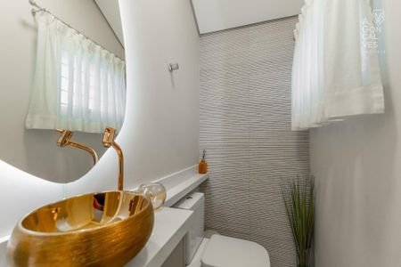 9_photo/94dce48141.c71f1d8725b4ceca-ATLAS-bfbaa0be-e37c-44d9-ba14-2192676c3bd5.jpg de casa à venda com 4 quartos, 186m² em Água Verde, Curitiba