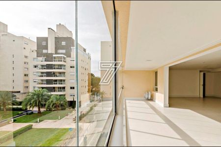 7_photo/94dce48181.37a42110e85b9a39-ATLAS-943dab2a-1aa0-4f2d-993b-5d22dfd34d73.jpg de apartamento à venda com 4 quartos, 188m² em Água Verde, Curitiba