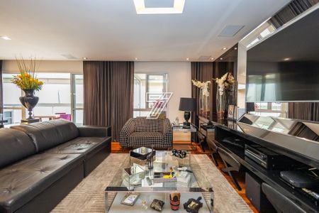 12_photo/94dce48181.be9a0c977c72f21b-ATLAS-ffbd73ac-9226-4e17-bb5c-73eb102a2f56.jpg de apartamento à venda com 4 quartos, 193m² em Água Verde, Curitiba