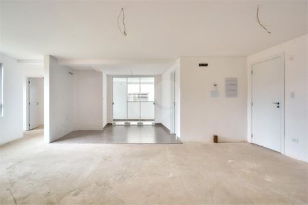 8_photo/94dce481e1.94eccd8fc9add72f-ATLAS-2a604d2b-56d3-4944-aa8b-0d6eef542da2.jpg de apartamento à venda com 3 quartos, 184m² em Água Verde, Curitiba