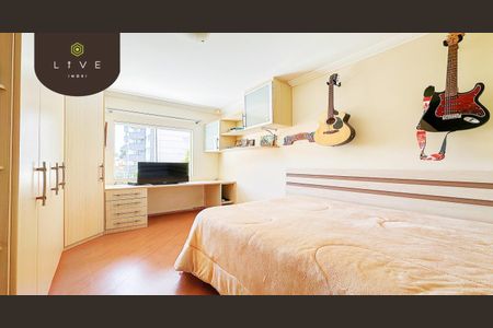 3_photo/94dce481fb.2166fbebe8fc1b24-ATLAS-3a3892fd-e2c1-4994-b96c-1ccae6eaf9ec.jpg de casa à venda com 5 quartos, 261m² em Água Verde, Curitiba