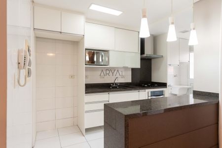 5_photo/94dce4827d.c88545e9a7e8fd85-ATLAS-57a30c0f-e44d-4eb5-bca6-7e89effab0fc.jpg de apartamento à venda com 3 quartos, 94m² em Água Verde, Curitiba