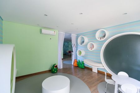 37_photo/94dce4827d.c88545e9a7e8fd85-ATLAS-d73bb371-92fd-4302-94be-b9eacbd575ec.jpg de apartamento à venda com 3 quartos, 94m² em Água Verde, Curitiba