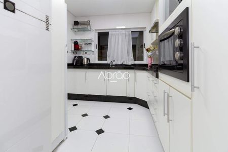 4_photo/94dce48293.0aeeebdec6edfca9-ATLAS-e0dc71b5-5664-4dfe-b725-5b26bd33da49.jpg de casa à venda com 4 quartos, 208m² em Água Verde, Curitiba