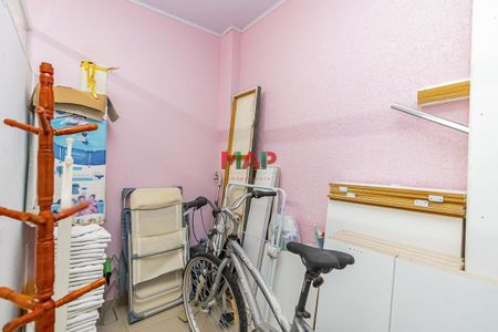 13_photo/94dce482a1.8d18c630dfb2204c-ATLAS-582da92a-66ae-49fb-8584-5a36e63fdd18.jpg de casa à venda com 4 quartos, 276m² em Água Verde, Curitiba