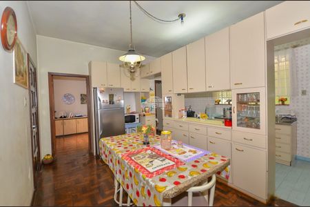 22_photo/94dce48305.d98222dd41a0ddec-ATLAS-50fa354d-325d-4fc5-8f3a-ef326fa507a2.jpg de casa à venda com 3 quartos, 137m² em Água Verde, Curitiba