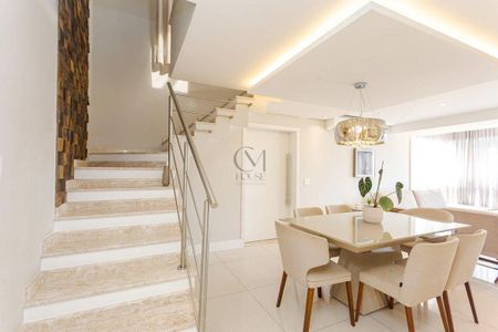 15_photo/94dce4831f.61bdc0c06b760ac2-ATLAS-9948bcd0-d551-4c18-9a74-27c42e9df99e.jpg de apartamento à venda com 3 quartos, 215m² em Água Verde, Curitiba