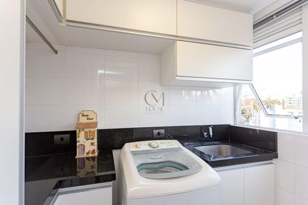 6_photo/94dce4831f.61bdc0c06b760ac2-ATLAS-cd19b4cc-0cae-4d11-ba7f-169fee521eb3.jpg de apartamento à venda com 3 quartos, 215m² em Água Verde, Curitiba