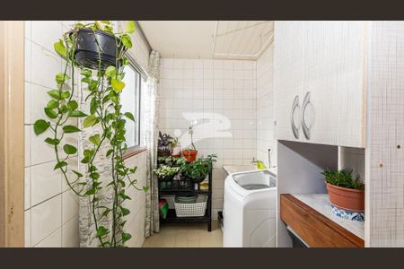 8_photo/94dce4832d.ea420d7bc41f9dd0-ATLAS-a108fcfe-6f00-4375-9821-3b12ce4a86e0.jpg de apartamento à venda com 3 quartos, 75m² em Água Verde, Curitiba