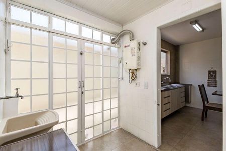 3_photo/94dce4835b.800c8fce13c0b224-ATLAS-15b2aa83-9cc9-4872-aa32-0263d18c2ee2.jpg de apartamento para alugar com 3 quartos, 121m² em Água Verde, Curitiba