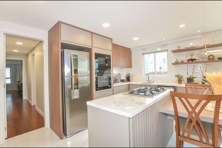 38_photo/94dce48375.8fdf7f4665dd4e33-ATLAS-8494a444-c5a7-4b82-9745-a4a93a0bb02b.jpg de apartamento à venda com 3 quartos, 118m² em Água Verde, Curitiba