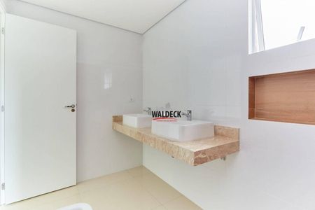 44_photo/94dce48375.b5e9329311abbc2e-ATLAS-4163c858-2a07-43e4-b7cf-bb6f8dd13d68.jpg de apartamento à venda com 3 quartos, 222m² em Água Verde, Curitiba