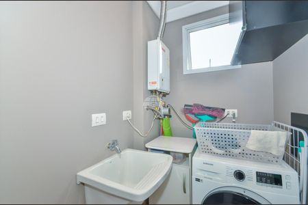 10_photo/94dce4837f.89f8ebecc0a84194-ATLAS-101e98b0-52da-4e4a-a107-76613bcd5a12.jpg de apartamento à venda com 2 quartos, 128m² em Água Verde, Curitiba