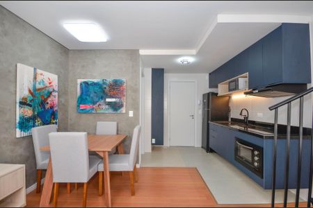 3_photo/94dce483a5.2d62fa29cfdde16d-ATLAS-0d088b07-1b6f-42b0-a958-143a7d3e9d29.jpg de apartamento à venda com 1 quarto, 44m² em Água Verde, Curitiba