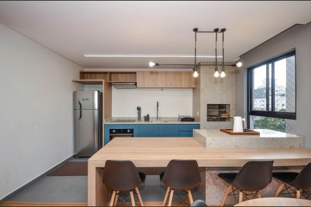 8_photo/94dce483a5.2d62fa29cfdde16d-ATLAS-26e6e978-4ce4-48b6-b3f6-d33c272e646f.jpg de apartamento à venda com 1 quarto, 44m² em Água Verde, Curitiba