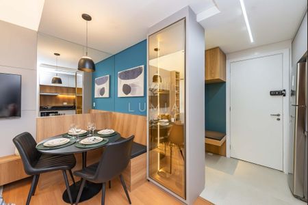 6_photo/94dce483a5.5673371e18da35a0-ATLAS-bf16abd8-3ba4-40a4-a9af-69f4e5da0f26.jpg de apartamento à venda com 1 quarto, 39m² em Água Verde, Curitiba