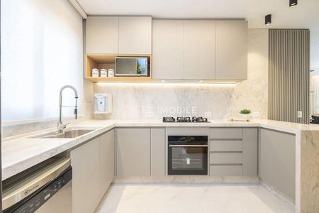 12_photo/94dce483a5.ba1c0bc9cbfcae1e-ATLAS-8c7c3153-bceb-422f-b57c-11120870da9f.jpg de apartamento à venda com 3 quartos, 115m² em Água Verde, Curitiba