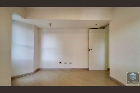 12_photo/94dce483bf.ed86bf0db8775139-ATLAS-7ac4d9a6-20e5-42db-9c1a-af4d60ef20b4.jpg de apartamento para alugar com 3 quartos, 92m² em Água Verde, Curitiba