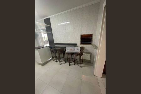 11_photo/94dce483c3.92f1afb65d9faff5-ATLAS-e0c2121d-3f56-4496-964d-dacb4324e34a.jpg de apartamento à venda com 3 quartos, 175m² em Água Verde, Curitiba