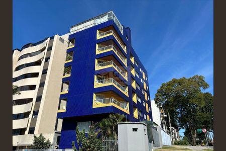 2_photo/94dce483c3.efc8335eb49360c6-ATLAS-b50d270f-e50e-49f2-9844-d11a438d313e.jpg de apartamento à venda com 3 quartos, 175m² em Água Verde, Curitiba