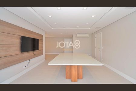 12_photo/94dce483d1.2a5ec1c623a0236e-ATLAS-6d66f0de-fa58-4bf4-b6f9-7193f959efab.jpg de apartamento para alugar com 3 quartos, 158m² em Água Verde, Curitiba