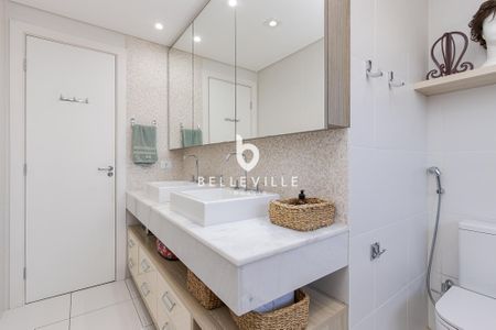 12_photo/94dce483d1.2a5ec1c623a0236e-ATLAS-a94bf5c7-877a-47e6-9baa-93efff2eea2c.jpg de apartamento para alugar com 3 quartos, 158m² em Água Verde, Curitiba