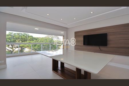 4_photo/94dce483d1.2a5ec1c623a0236e-ATLAS-dcf60c75-8007-408f-966d-ba0c32dcd19d.jpg de apartamento à venda com 3 quartos, 158m² em Água Verde, Curitiba