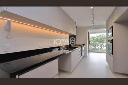 8_photo/94dce483d1.5f4a768a92be5e80-ATLAS-cf63f2fb-23e1-4391-9673-e6ae7b839d13.jpg de apartamento para alugar com 3 quartos, 158m² em Água Verde, Curitiba