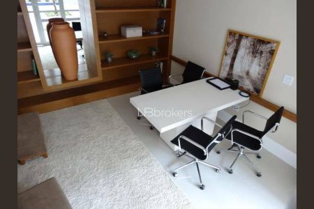 3_photo/94dce483d1.9e71457264ed4c59-ATLAS-8cc1df91-bf12-4e8e-9a2d-6563e59d2249.jpg de apartamento à venda com 4 quartos, 158m² em Água Verde, Curitiba