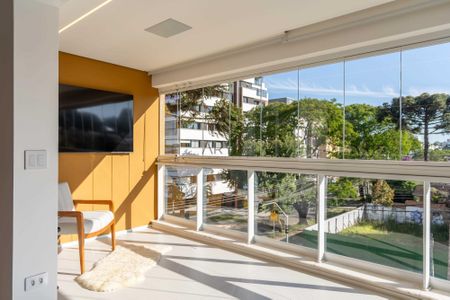 11_photo/94dce483d1.a85202421d6a2d94-ATLAS-ab7c1ffc-633d-4426-ba92-c7f5e32dcdb2.jpg de apartamento à venda com 3 quartos, 158m² em Água Verde, Curitiba