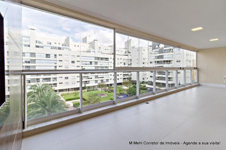 14_photo/94dce483db.ae4f0b326a13d360-ATLAS-e33b52d5-86a3-498b-85eb-d481b58aa4d0.jpg de apartamento à venda com 4 quartos, 158m² em Água Verde, Curitiba