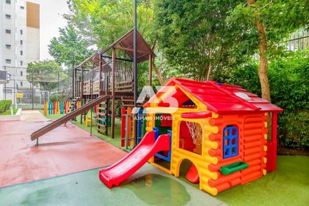 28_photo/94dce483ed.1aa5b8f538f3adaf-ATLAS-3ad59e2a-30da-4327-a34e-0776c7066f04.jpg de apartamento à venda com 4 quartos, 193m² em Água Verde, Curitiba