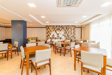 39_photo/94dce483ed.1aa5b8f538f3adaf-ATLAS-99854810-3bb5-4437-876d-35ea7d8dbe08.jpg de apartamento à venda com 4 quartos, 193m² em Água Verde, Curitiba