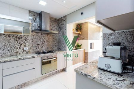 17_photo/94dce483ed.2d9d08156ccb8d6c-ATLAS-494bc3d6-9d58-4176-8fb1-6d731e116cf5.jpg de apartamento à venda com 3 quartos, 193m² em Água Verde, Curitiba