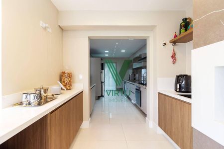 6_photo/94dce483ed.2d9d08156ccb8d6c-ATLAS-cafc7921-3d0b-4669-9903-5deec0977ca9.jpg de apartamento à venda com 3 quartos, 193m² em Água Verde, Curitiba