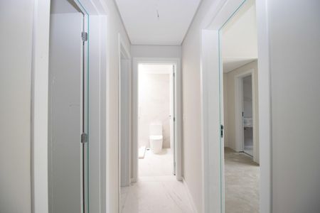 5_photo/94dce483fb.b998a58f5cd09cc9-ATLAS-20fdb6cb-e6ae-40d7-be9d-91b93d2bb9f4.jpg de casa à venda com 4 quartos, 177m² em Água Verde, Curitiba