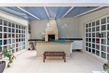 49_photo/94dce48465.c07bf5e8d87ad2c6-ATLAS-a19f164c-8d24-4a9b-a1db-21541e3db2f7.jpg de casa à venda com 4 quartos, 343m² em Água Verde, Curitiba