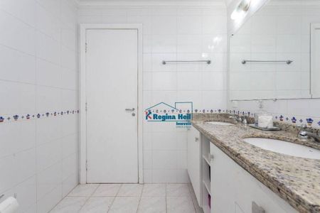 38_photo/94dce48465.c07bf5e8d87ad2c6-ATLAS-a2b64fea-cc71-4ecc-a52d-eef469e1432a.jpg de casa à venda com 4 quartos, 343m² em Água Verde, Curitiba