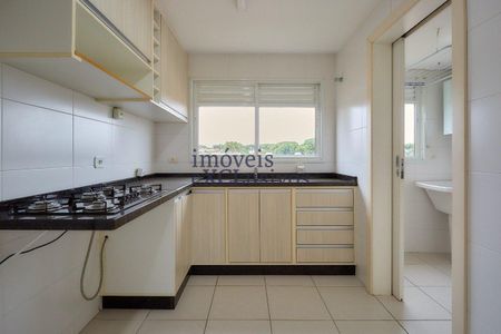 4_photo/94dce48485.2a31a181cf98d50c-ATLAS-3a6d94aa-bb1a-448c-8eb7-5a0f517d51fa.jpg de apartamento para alugar com 3 quartos, 116m² em Água Verde, Curitiba