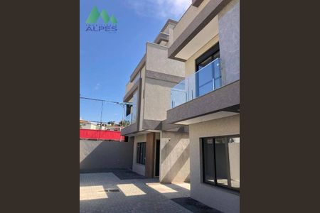 8_photo/94dce484ad.bfe76cde95ba9cb3-ATLAS-4c577378-368a-46ea-9d22-e83b3c6a772d.jpg de casa à venda com 3 quartos, 152m² em Água Verde, Curitiba