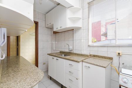 6_photo/94dce484eb.99f50d4dc00ebe87-ATLAS-bc1fae9b-a124-4647-a8d2-a3aac9b57f8f.jpg de apartamento à venda com 3 quartos, 68m² em Água Verde, Curitiba