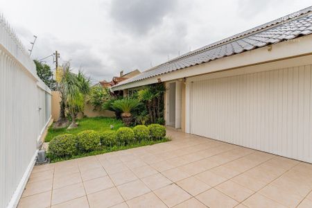 12_photo/94dce48589.72c6de53d9443c33-ATLAS-7dc41138-63a5-4e1f-bc8e-d45ed76d9ff8.jpg de casa para alugar com 4 quartos, 246m² em Água Verde, Curitiba