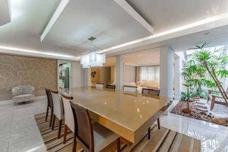 7_photo/94dce48589.72c6de53d9443c33-ATLAS-c5a59ce0-05fe-42c7-a82b-24c9feab1493.jpg de casa para alugar com 4 quartos, 246m² em Água Verde, Curitiba