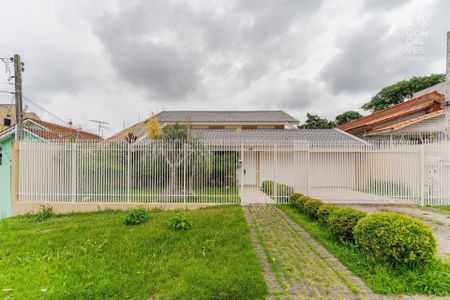 4_photo/94dce48589.a3ae9ae7e703bbee-ATLAS-2efe6bc2-eed9-4247-9a6b-761db663a640.jpg de casa para alugar com 4 quartos, 246m² em Água Verde, Curitiba