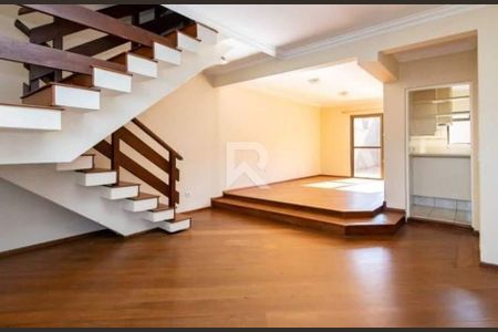 5_photo/94dce48591.3a4c03695496dcd9-ATLAS-5fe9497d-ed2b-49f0-8a9a-9c9be33c587b.jpg de casa à venda com 4 quartos, 250m² em Água Verde, Curitiba